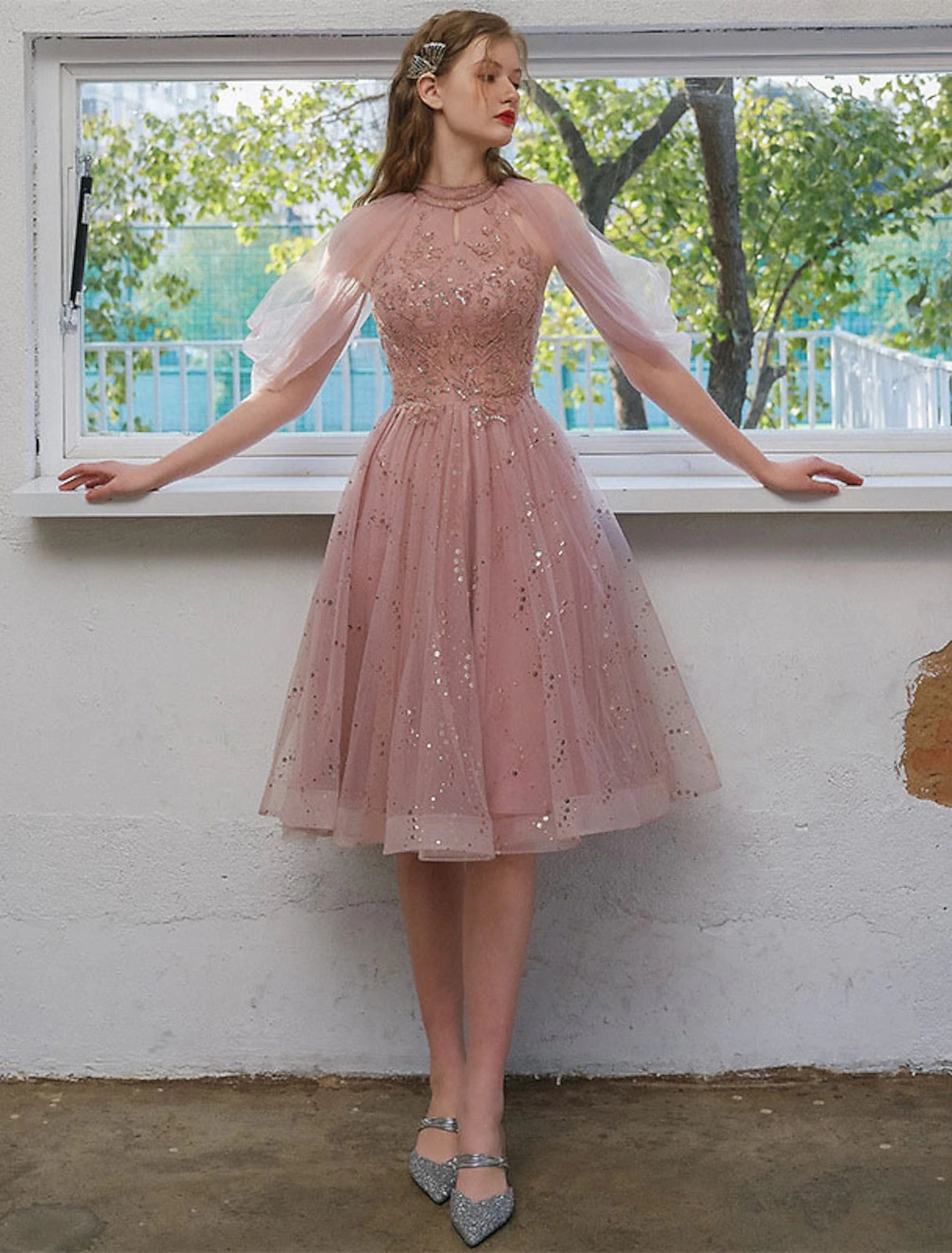 Luolandi A-Line Cocktail Dresses Party Dress Graduation Engagement Knee Length 3/4 Length Sleeve Jewel Neck Tulle with Sequin